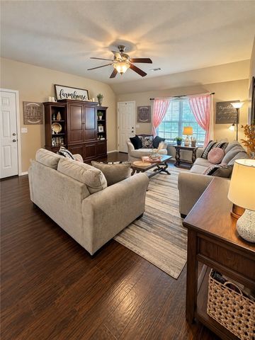 3050 Hook Lane, Farmington, AR 72730