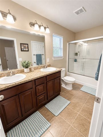 3050 Hook Lane, Farmington, AR 72730