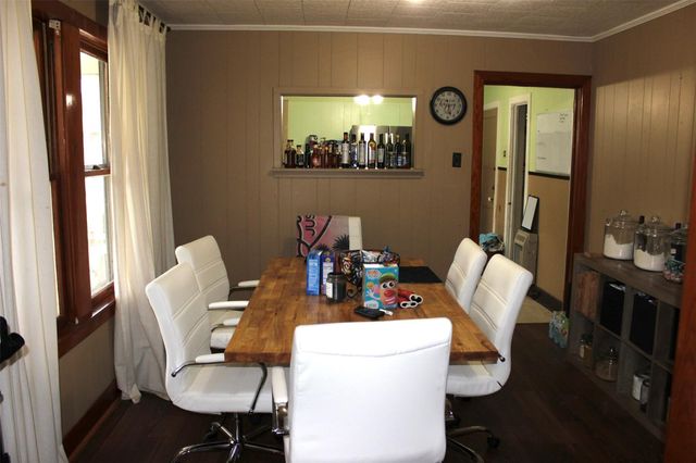 1102 Thiel Street, Brenham, TX 77833