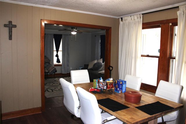 1102 Thiel Street, Brenham, TX 77833