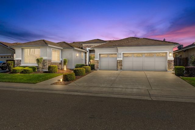 12460 Kibbie Lake Way, Rancho Cordova, CA 95742