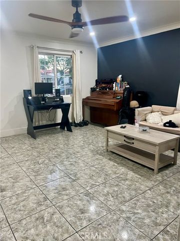 6808 Benson, Huntington Park, CA 90255