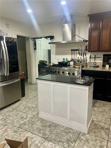 6808 Benson, Huntington Park, CA 90255