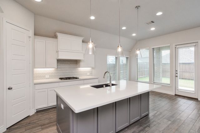 1427 Daisy Corner Drive, Celina, TX 75078