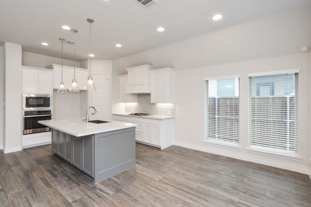 1427 Daisy Corner Drive, Celina, TX 75078