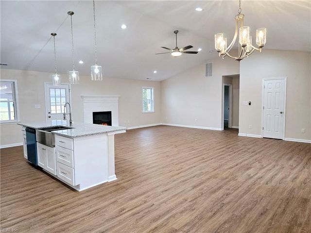 5333 Tuza LN, Virginia Beach, VA 23464