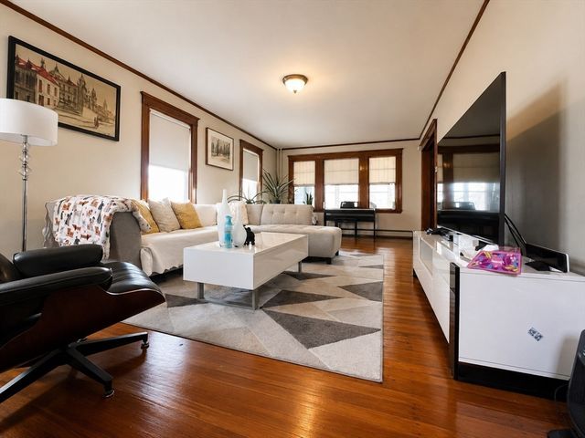 85 Walnut Street, Belmont, MA 02478