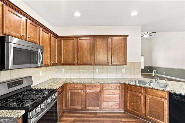 17 Balsam Drive NW, Cartersville, GA 30121