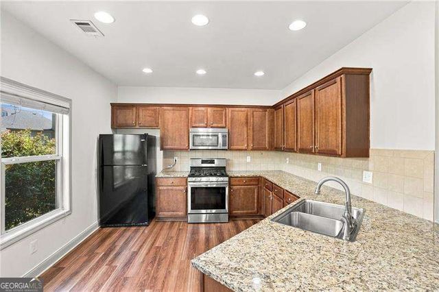 17 Balsam Drive NW, Cartersville, GA 30121
