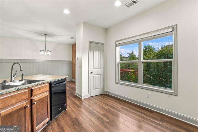 17 Balsam Drive NW, Cartersville, GA 30121