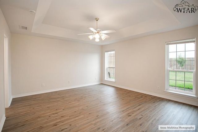 8 ST ANDREWS COURT, Wichita Falls, TX 76309