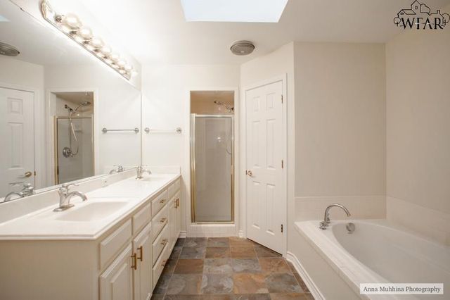 8 ST ANDREWS COURT, Wichita Falls, TX 76309