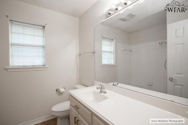 8 ST ANDREWS COURT, Wichita Falls, TX 76309