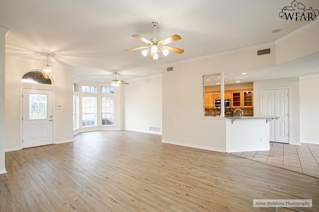 8 ST ANDREWS COURT, Wichita Falls, TX 76309