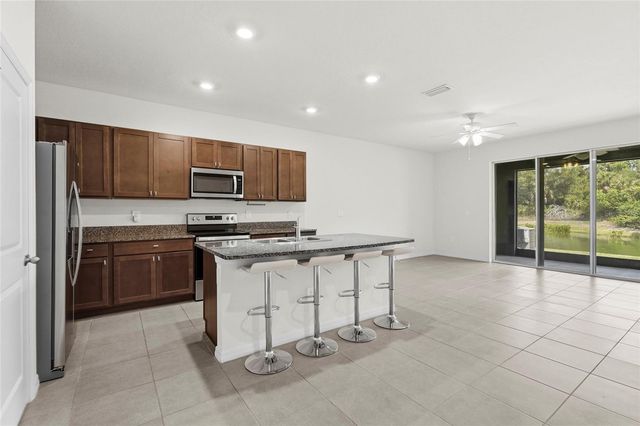 8652 MILESTONE DRIVE, Sarasota, FL 34238