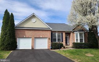 6854 AVERBACH CT, Warrenton, VA 20187