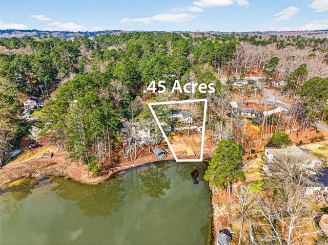 2439 Lakeshore Drive NE, Conyers, GA 30012