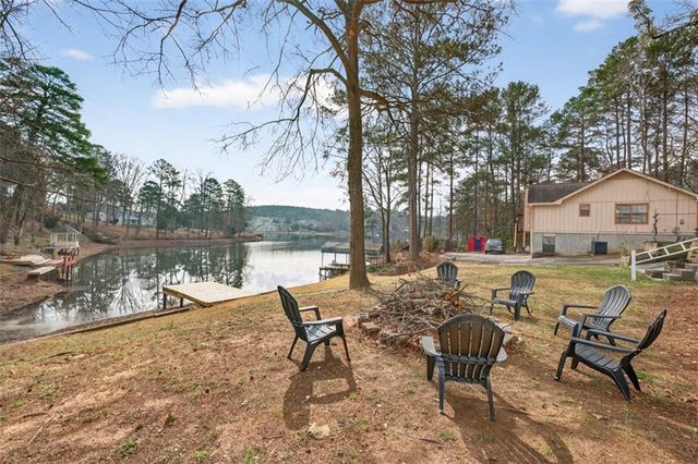 2439 Lakeshore Drive NE, Conyers, GA 30012