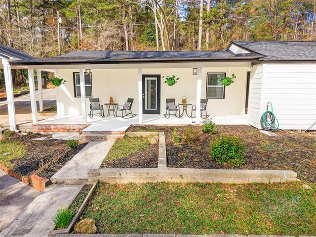 2439 Lakeshore Drive NE, Conyers, GA 30012