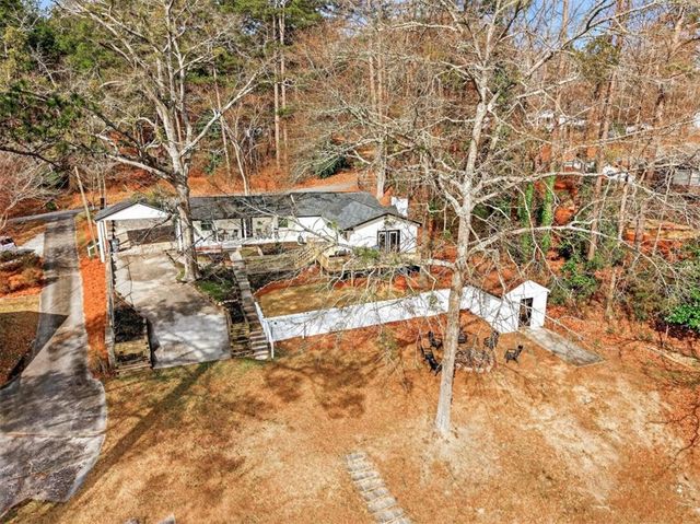 2439 Lakeshore Drive NE, Conyers, GA 30012