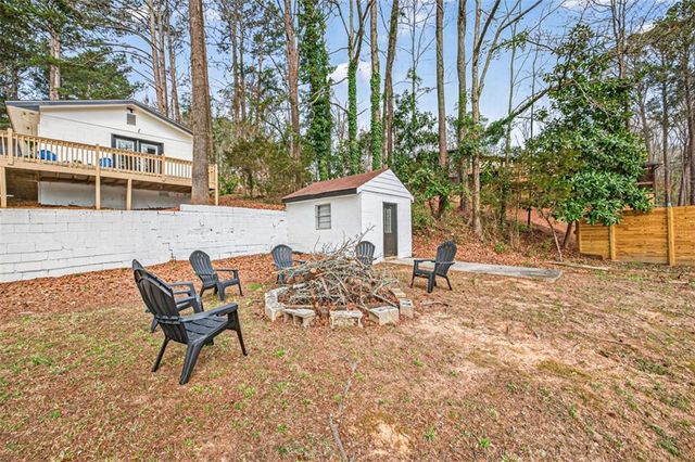 2439 Lakeshore Drive NE, Conyers, GA 30012