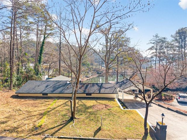 2439 Lakeshore Drive NE, Conyers, GA 30012