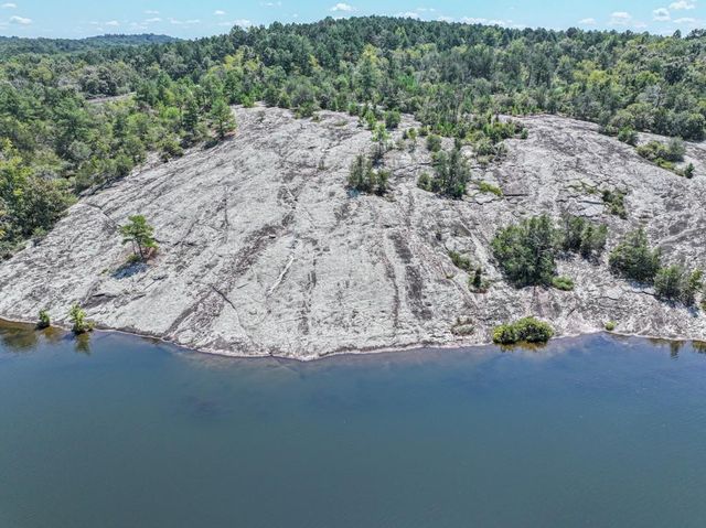 2439 Lakeshore Drive NE, Conyers, GA 30012