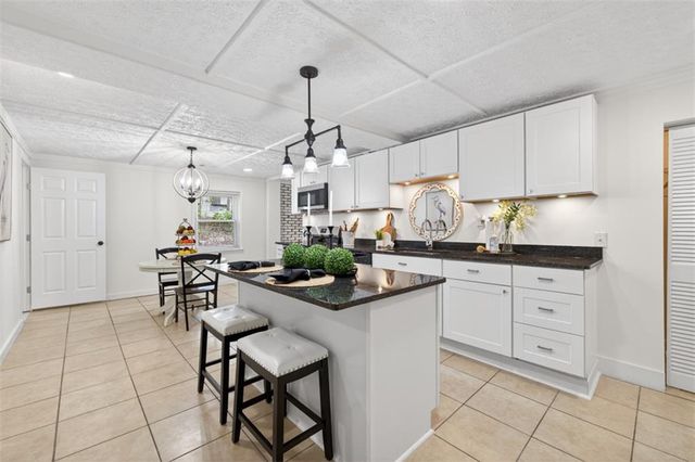 2439 Lakeshore Drive NE, Conyers, GA 30012