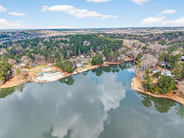 2439 Lakeshore Drive NE, Conyers, GA 30012