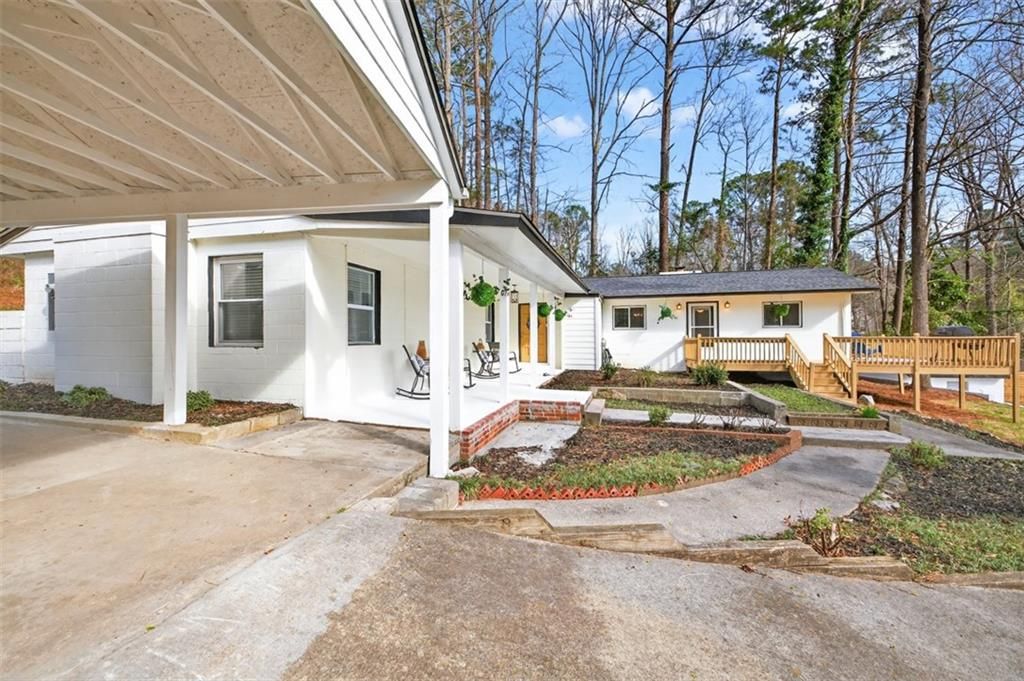 2439 Lakeshore Drive NE, Conyers, GA 30012