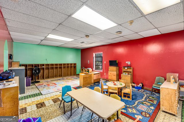 916 SW Metropolitan Parkway SW, Atlanta, GA 30310