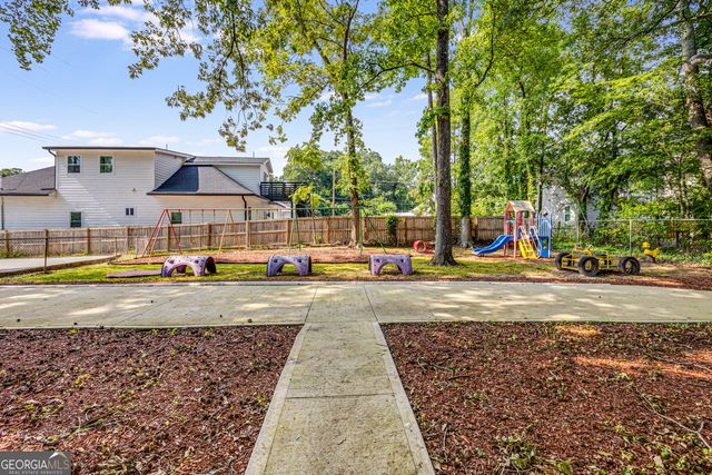 916 SW Metropolitan Parkway SW, Atlanta, GA 30310