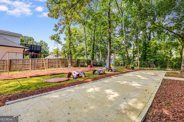 916 SW Metropolitan Parkway SW, Atlanta, GA 30310