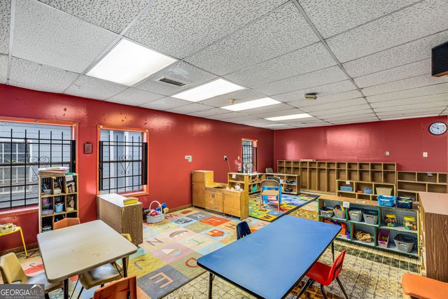 916 SW Metropolitan Parkway SW, Atlanta, GA 30310