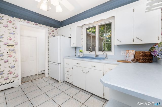 206 Fairlawn Drive, Torrington, CT 06790