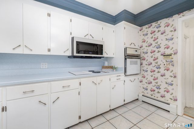 206 Fairlawn Drive, Torrington, CT 06790