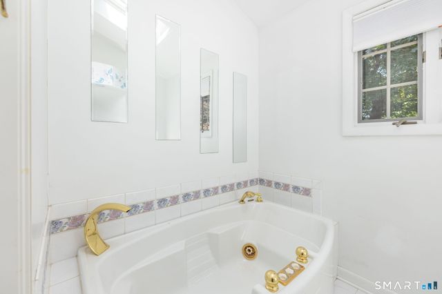 206 Fairlawn Drive, Torrington, CT 06790
