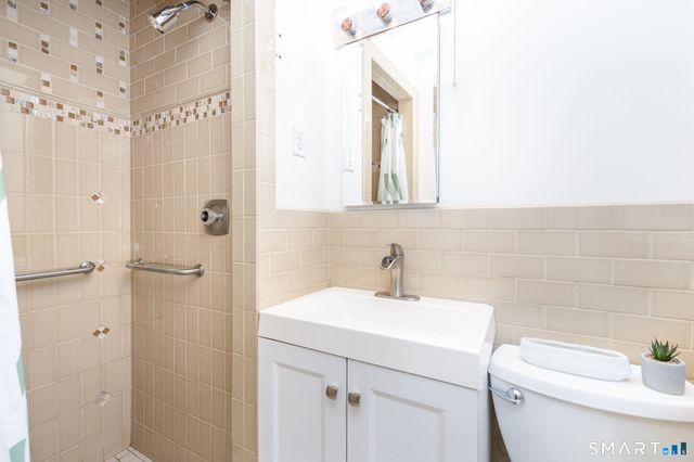 206 Fairlawn Drive, Torrington, CT 06790