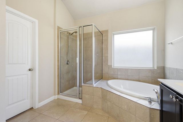 609 Carly Ann LN, Leander, TX 78641