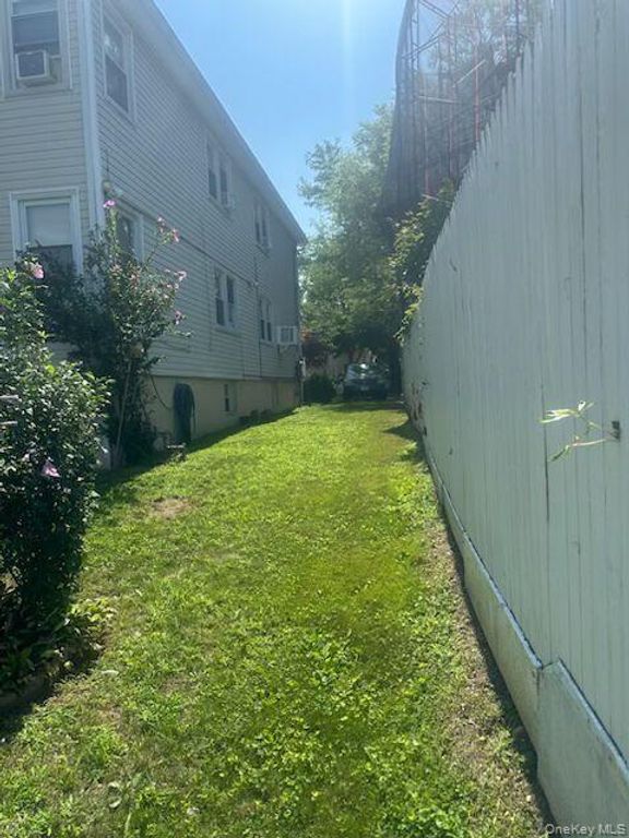 1455 Granada Place, Far Rockaway, NY 11691 — photo 4
