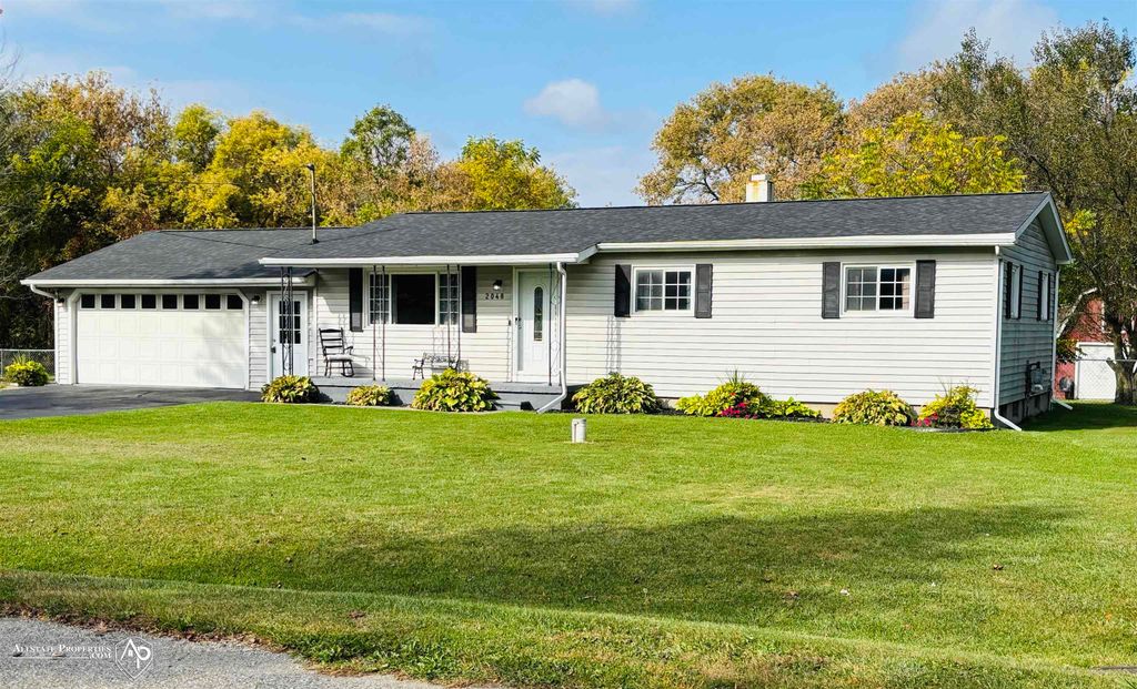 2048 Hillsdale Drive, Davison Twp, MI 48423