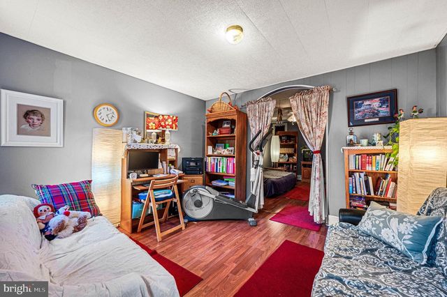 426 CHERRY ST, Pottstown, PA 19464