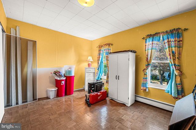 426 CHERRY ST, Pottstown, PA 19464