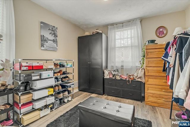 11 Beech Street, Cedar Grove, NJ 07009