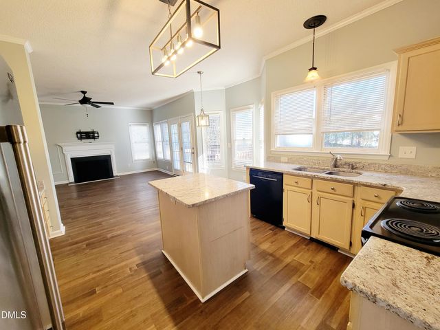 820 Penncross Drive, Raleigh, NC 27610