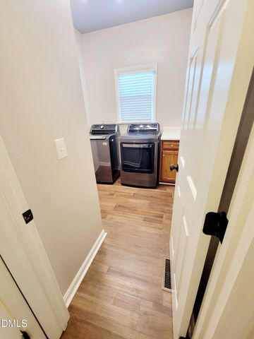 820 Penncross Drive, Raleigh, NC 27610