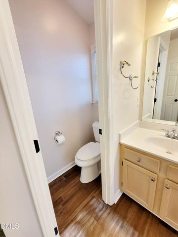 820 Penncross Drive, Raleigh, NC 27610