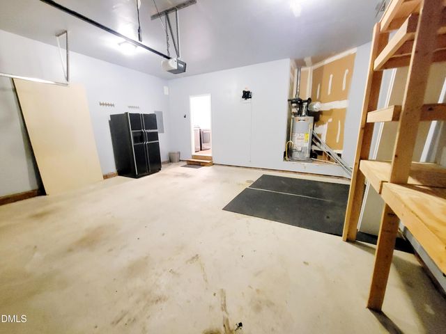 820 Penncross Drive, Raleigh, NC 27610