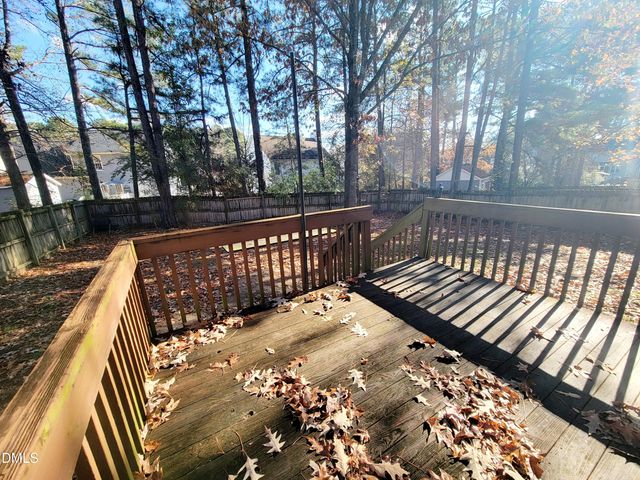 820 Penncross Drive, Raleigh, NC 27610