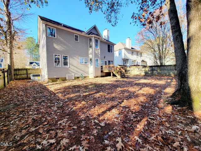 820 Penncross Drive, Raleigh, NC 27610